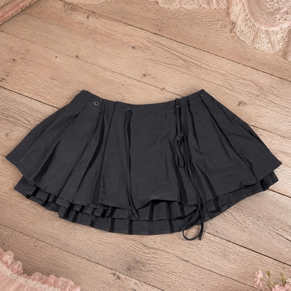 Y2K Pleated Mini Skirt Grommet Tiered Streetwear L Grunge Punk Goth Coquette